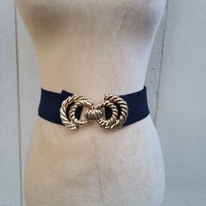 Vintage motion east gold buckle stretch belt
